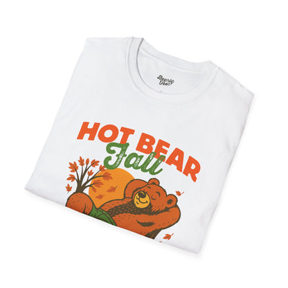 Hot bear fall T-Shirt