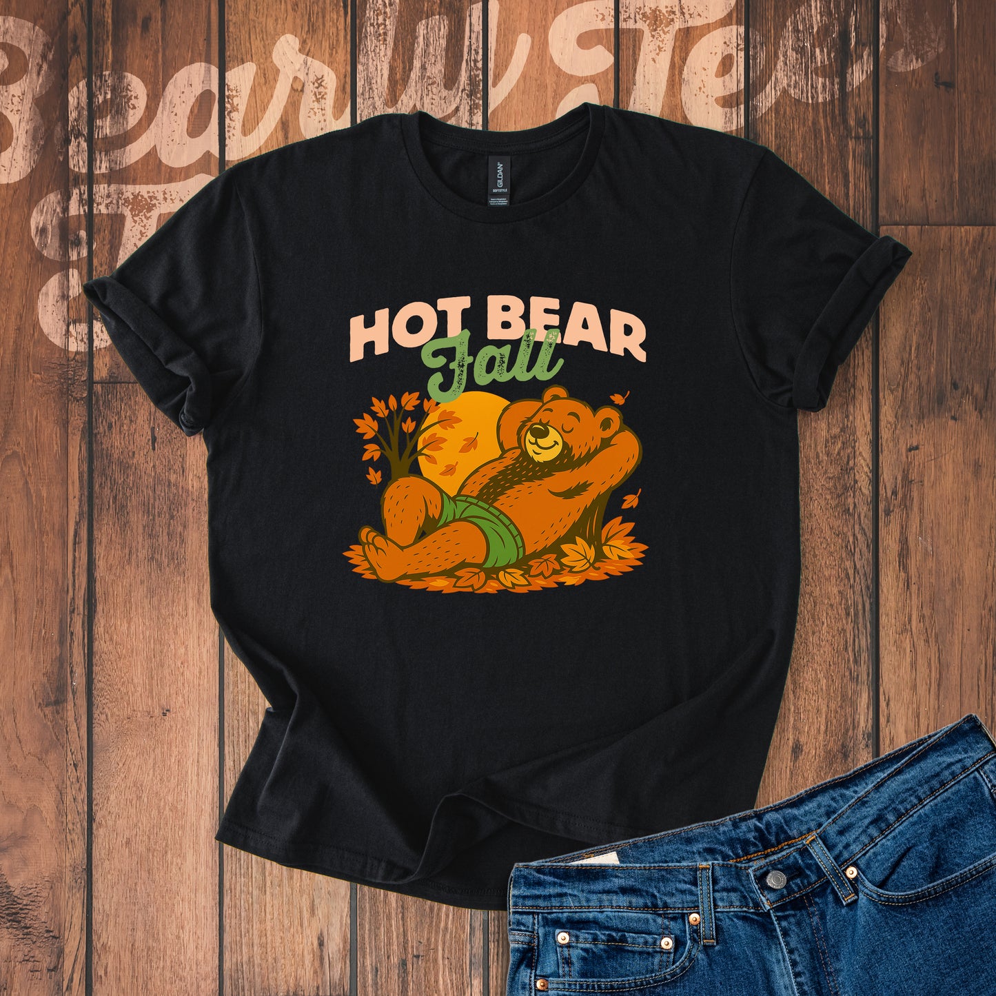 Hot bear fall T-Shirt