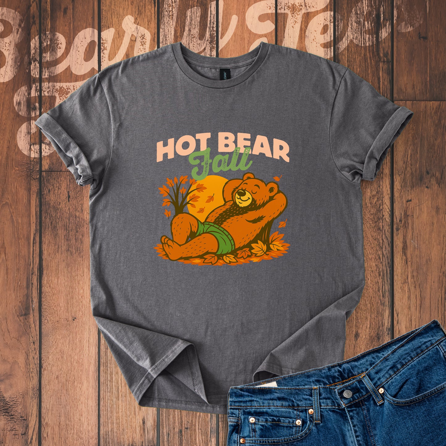 Hot bear fall T-Shirt