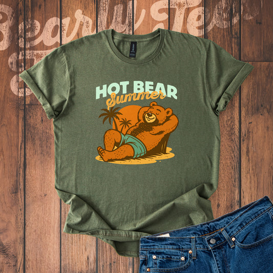 Hot bear fall T-Shirt