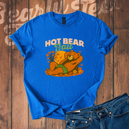 Hot bear fall T-Shirt